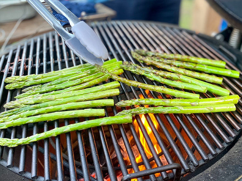 Wild vlees groene asperges