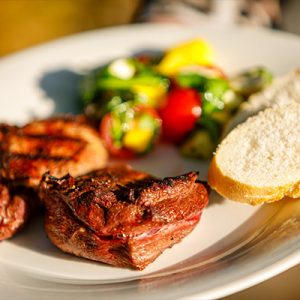 barbecue vlees wild op je bord